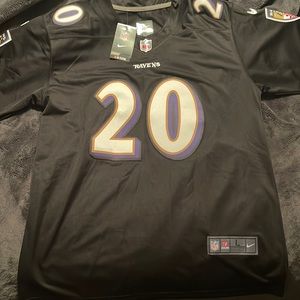New with tags Baltimore ravens Ed reed  jersey size large!